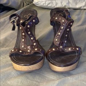 Jessica Simpson heels